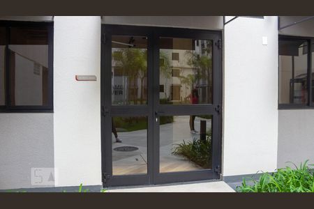 Apartamento para alugar com 33m², 1 quarto e sem vaga Apartamento para alugar com 33m², 1 quarto e sem vagaÁrea comum - Salão de Jogos