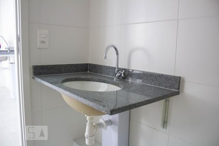 Apartamento para alugar com 33m², 1 quarto e sem vaga Apartamento para alugar com 33m², 1 quarto e sem vagaBanheiro