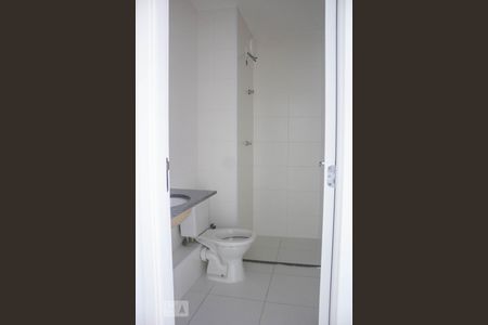 Apartamento para alugar com 33m², 1 quarto e sem vaga Apartamento para alugar com 33m², 1 quarto e sem vagaBanheiro
