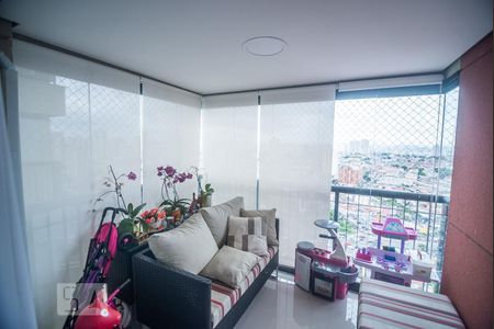 Varanda de apartamento à venda com 2 quartos, 70m² em Vila Regente Feijó, São Paulo