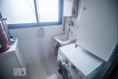 Apartamento à venda com 70m², 2 quartos e 2 vagasÁrea de Serviço