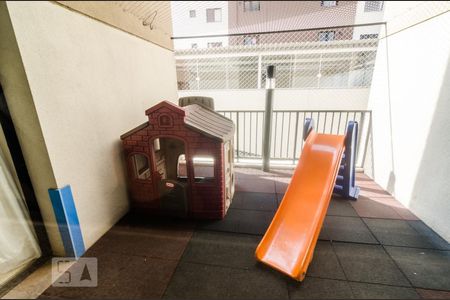Apartamento à venda com 70m², 2 quartos e 2 vagasÁrea Comum - Playground