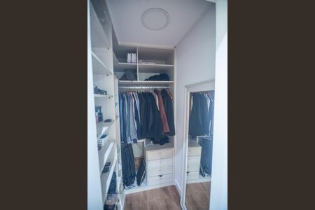 Apartamento à venda com 70m², 2 quartos e 2 vagasCloset