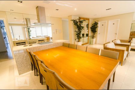 Apartamento à venda com 70m², 2 quartos e 2 vagasÁrea comum - Salão de festas