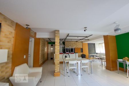 Apartamento à venda com 66m², 2 quartos e 1 vagaÁrea comum - Salão de festas