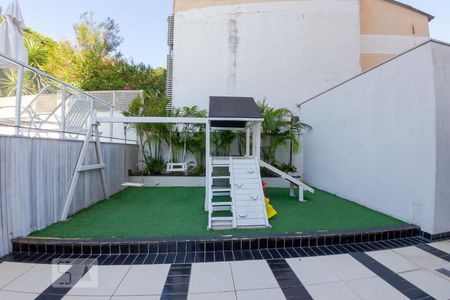 Apartamento à venda com 66m², 2 quartos e 1 vagaÁrea Comum - Playground