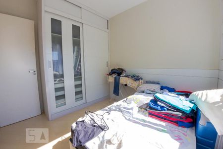 Apartamento à venda com 66m², 2 quartos e 1 vagaQuarto 2