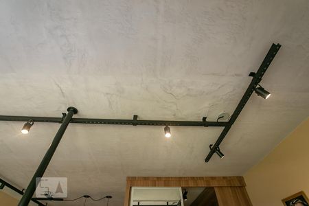 Detalhe de kitnet/studio à venda com 1 quarto, 42m² em Partenon, Porto Alegre