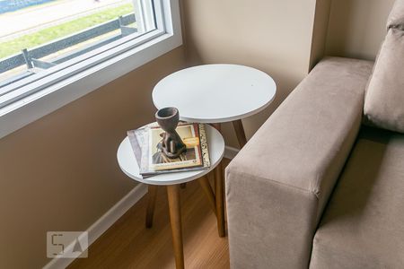 Detalhe de kitnet/studio à venda com 1 quarto, 42m² em Partenon, Porto Alegre