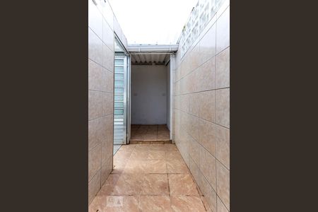 Casa à venda com 111m², 2 quartos e 2 vagasCorredor