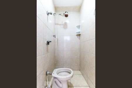 Casa à venda com 111m², 2 quartos e 2 vagasBanheiro Térreo
