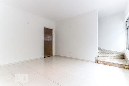 Sala de casa à venda com 2 quartos, 111m² em Vila Mazzei, São Paulo