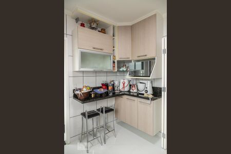 Apartamento à venda com 74m², 2 quartos e 1 vagaCozinha