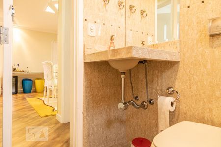 Apartamento à venda com 74m², 2 quartos e 1 vagaBanheiro