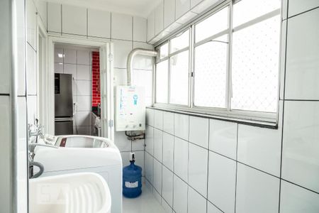 Apartamento à venda com 74m², 2 quartos e 1 vagaÁrea de Serviço