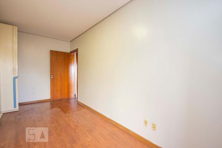 Suíte 1 de apartamento para alugar com 3 quartos, 100m² em Independência, Porto Alegre