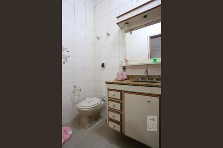 Apartamento à venda com 800m², 5 quartos e 7 vagasBanheiro da Suíte 1