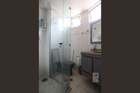 Apartamento à venda com 800m², 5 quartos e 7 vagasBanheiro da Suíte 3