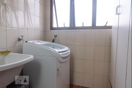 Apartamento à venda com 68m², 2 quartos e 1 vaga Apartamento à venda com 68m², 2 quartos e 1 vagaÁrea de serviço