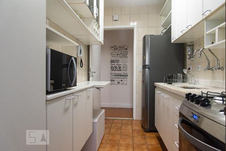 Apartamento à venda com 68m², 2 quartos e 1 vaga Apartamento à venda com 68m², 2 quartos e 1 vagaCozinha