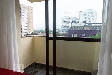 Apartamento à venda com 68m², 2 quartos e 1 vaga Apartamento à venda com 68m², 2 quartos e 1 vagaVaranda