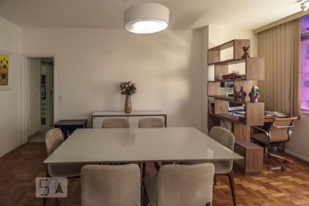 Sala de apartamento para alugar com 3 quartos, 150m² em Leme, Rio de Janeiro