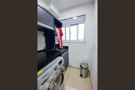 Apartamento à venda com 60m², 3 quartos e 1 vagaÁrea de Serviço 