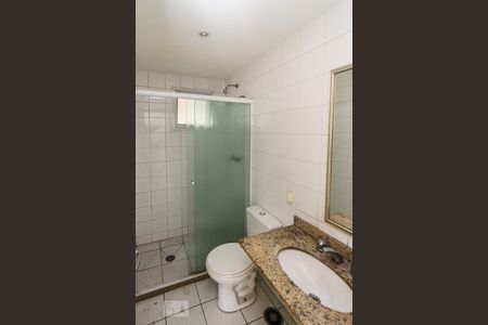 Apartamento à venda com 78m², 3 quartos e 2 vagas Apartamento à venda com 78m², 3 quartos e 2 vagasBanheiro