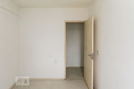 Apartamento à venda com 78m², 3 quartos e 2 vagas Apartamento à venda com 78m², 3 quartos e 2 vagasQuarto