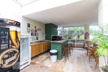 Apartamento à venda com 78m², 3 quartos e 2 vagas Apartamento à venda com 78m², 3 quartos e 2 vagasÁrea comum - Churrasqueira