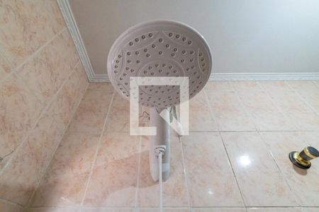 Casa à venda com 200m², 2 quartos e 3 vagasBanheiro da Suíte Detalhe