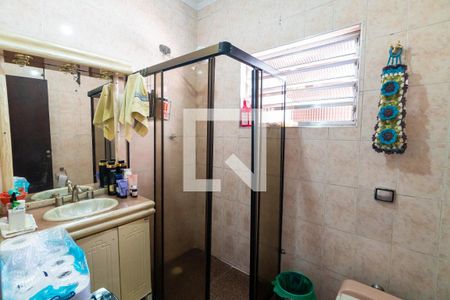 Casa à venda com 200m², 2 quartos e 3 vagasBanheiro Social
