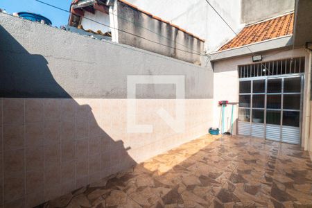 Casa à venda com 200m², 2 quartos e 3 vagasQuintal