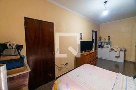 Casa à venda com 200m², 2 quartos e 3 vagasSuite