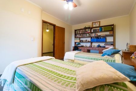 Casa à venda com 590m², 4 quartos e 4 vagas Casa à venda com 590m², 4 quartos e 4 vagasSuíte 03