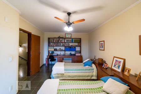 Casa à venda com 590m², 4 quartos e 4 vagas Casa à venda com 590m², 4 quartos e 4 vagasSuíte 03