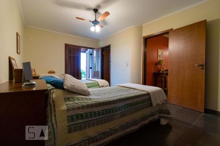 Casa à venda com 590m², 4 quartos e 4 vagas Casa à venda com 590m², 4 quartos e 4 vagasSuíte 03