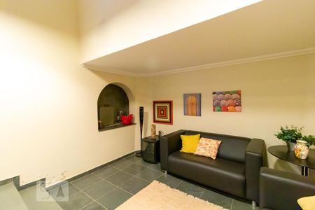 Casa à venda com 590m², 4 quartos e 4 vagas Casa à venda com 590m², 4 quartos e 4 vagasSala 01