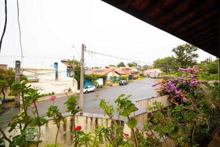 Casa à venda com 590m², 4 quartos e 4 vagas Casa à venda com 590m², 4 quartos e 4 vagasVista da Sacada da Suíte 01 e Suíte 02