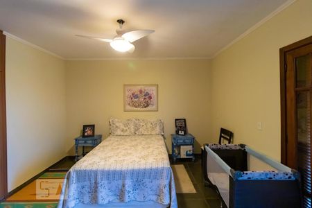 Casa à venda com 590m², 4 quartos e 4 vagas Casa à venda com 590m², 4 quartos e 4 vagasSuíte 01