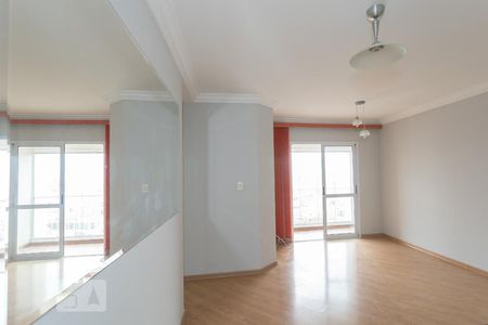 Apartamento para alugar com 75m², 3 quartos e 1 vagaSala