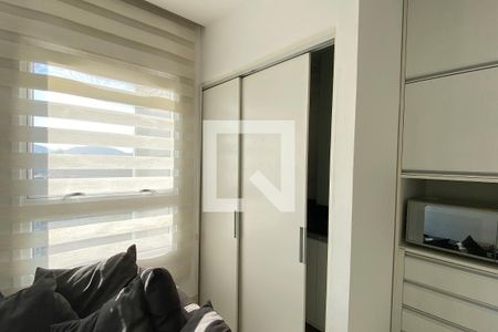 Apartamento para alugar com 43m², 1 quarto e 1 vagaÁrea de Serviço