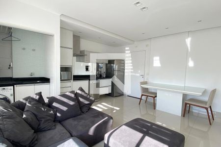 Sala de apartamento para alugar com 1 quarto, 43m² em Melville Empresarial Ii, Barueri