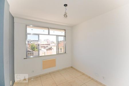 Apartamento à venda com 77m², 2 quartos e 1 vagaQuarto 1