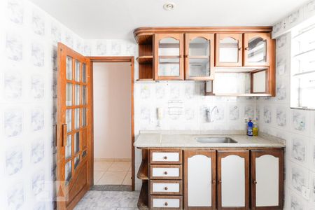 Apartamento à venda com 77m², 2 quartos e 1 vagaCozinha