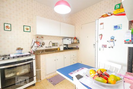 Apartamento à venda com 84m², 3 quartos e 1 vagaCozinha