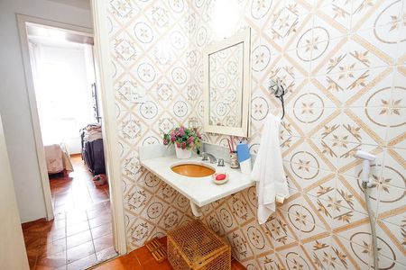 Apartamento à venda com 84m², 3 quartos e 1 vagaBanheiro Social