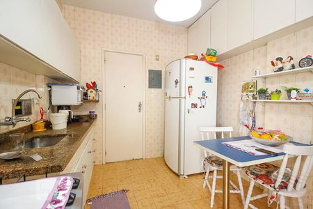Apartamento à venda com 84m², 3 quartos e 1 vagaCozinha