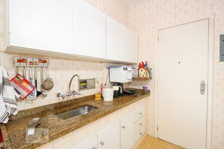 Apartamento à venda com 84m², 3 quartos e 1 vagaCozinha