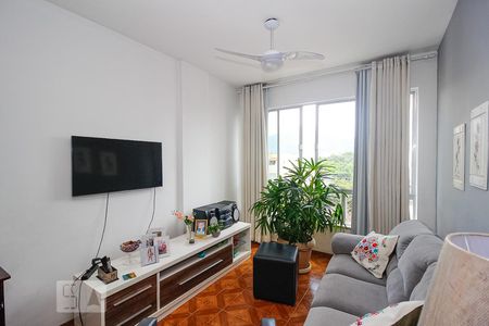 Apartamento à venda com 84m², 3 quartos e 1 vagaSala